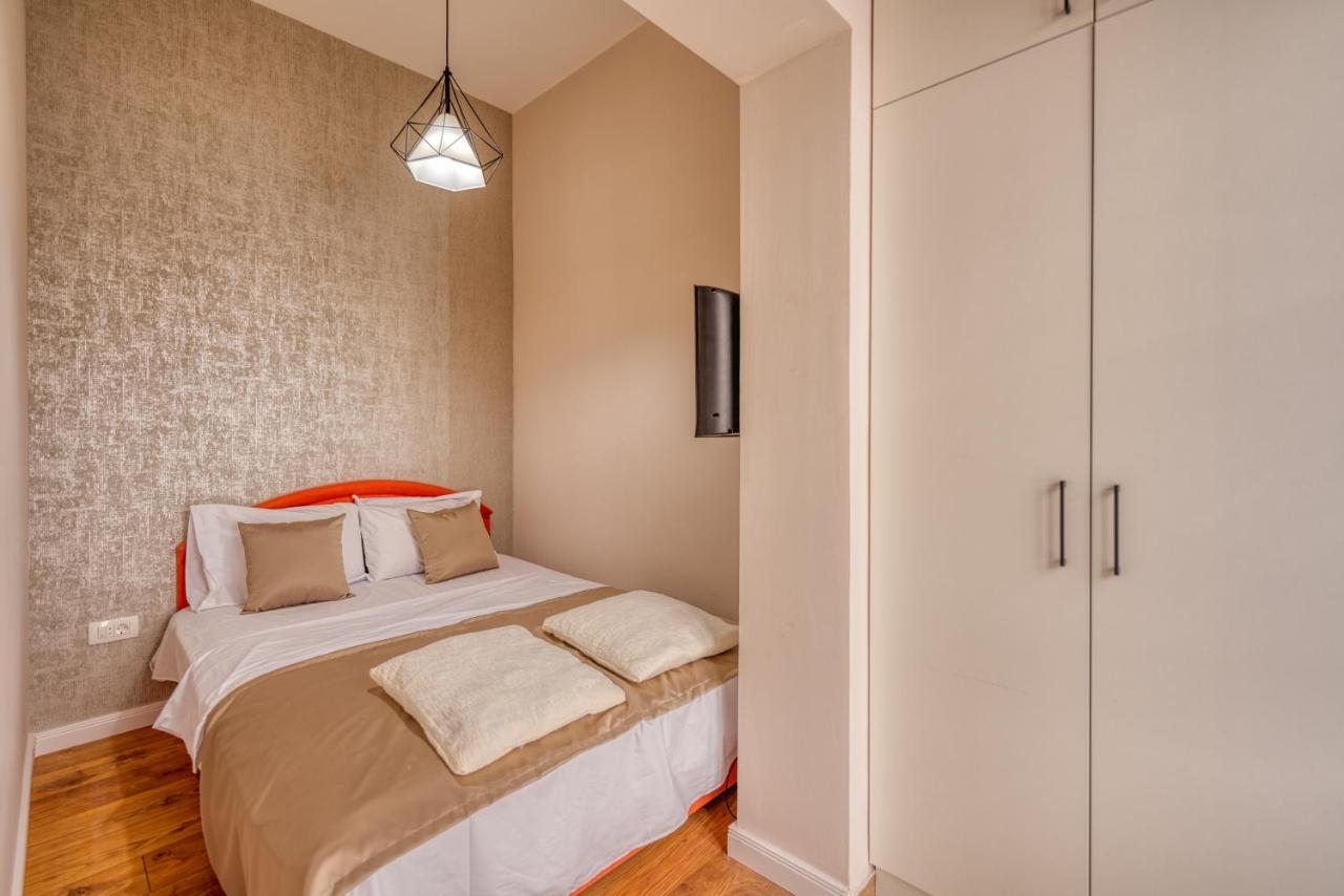 Apartments Vujosevic Tivat Kültér fotó