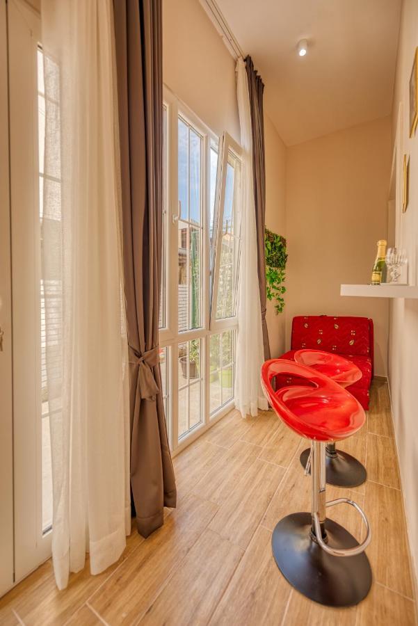Apartments Vujosevic Tivat Kültér fotó