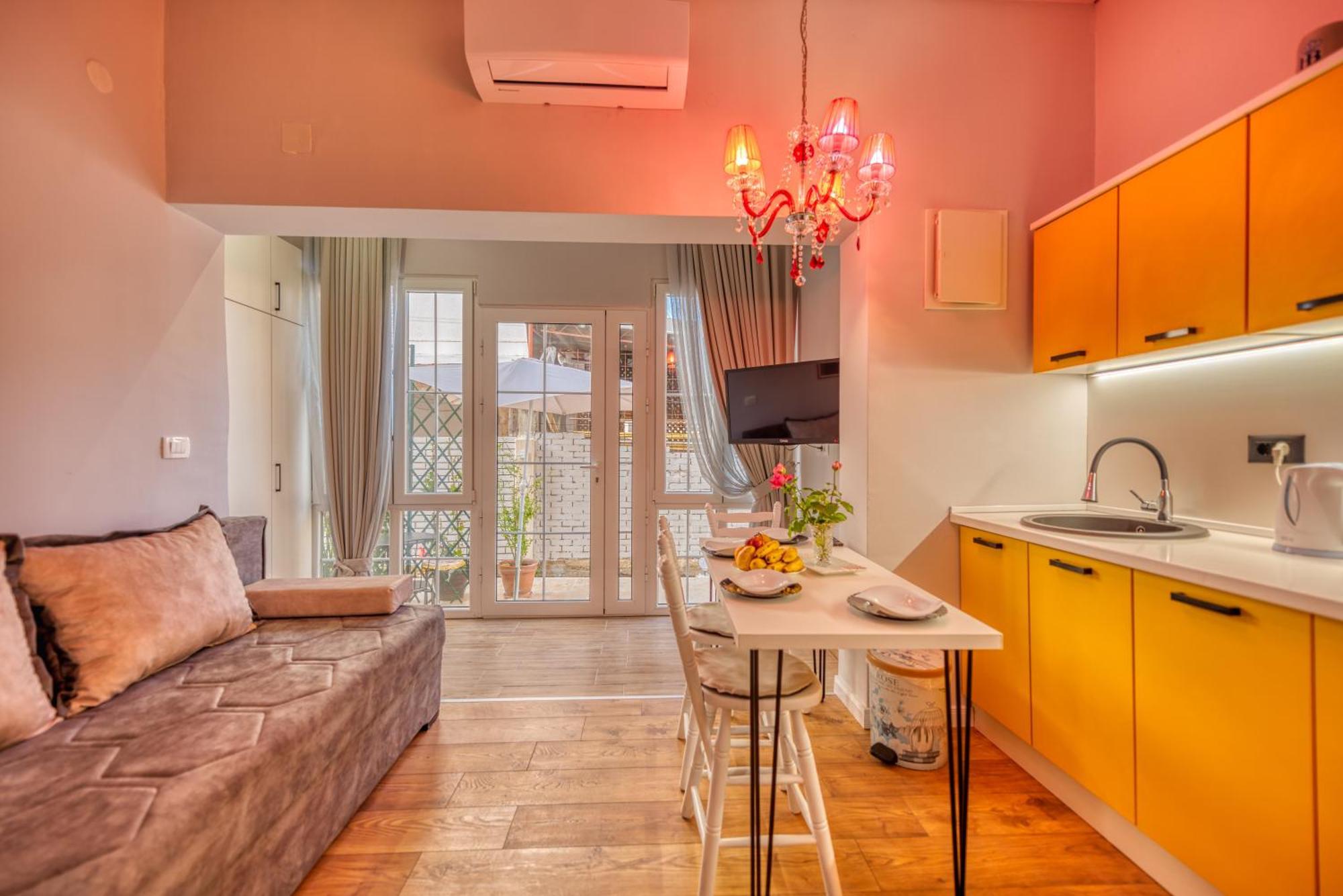 Apartments Vujosevic Tivat Kültér fotó