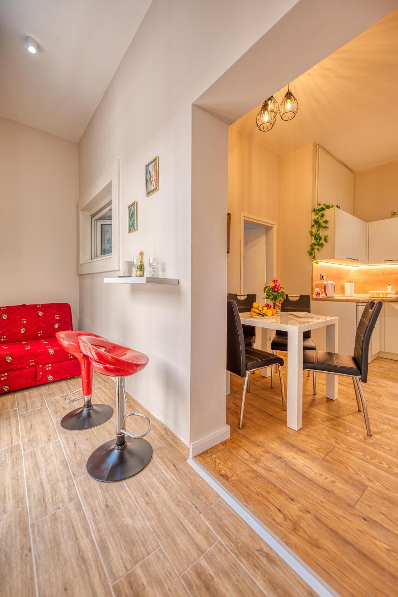 Apartments Vujosevic Tivat Kültér fotó